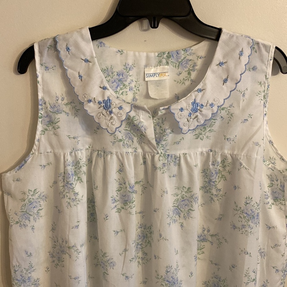 Simply Basic - Picture 4 of 7